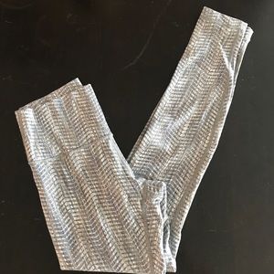 Lulu lemon wunder under grey leggings